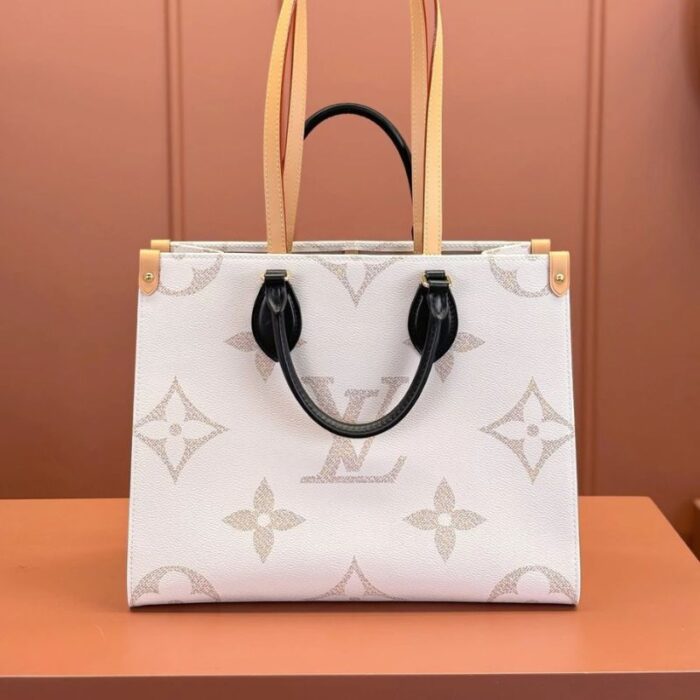 Tote Bag Louis Vuitton OnTheGo LVW029 - Image 5