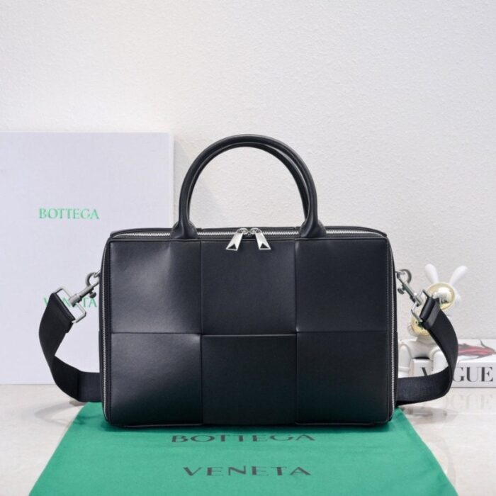 Bottega Veneta Arco Briefcase BV002 - Image 1