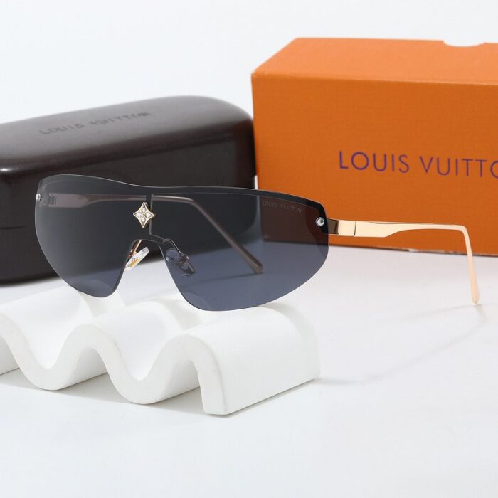 Sunglasses Louis Vuitton LVW063 - Image 1