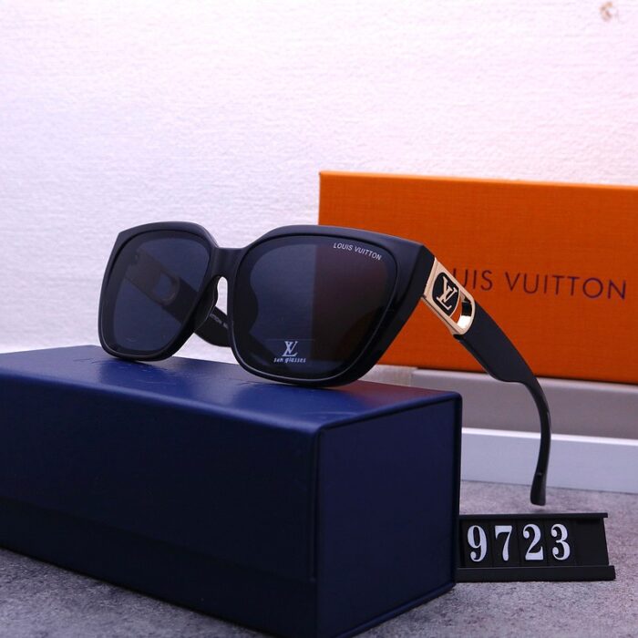Sunglasses Louis Vuitton LVW070 - Image 1