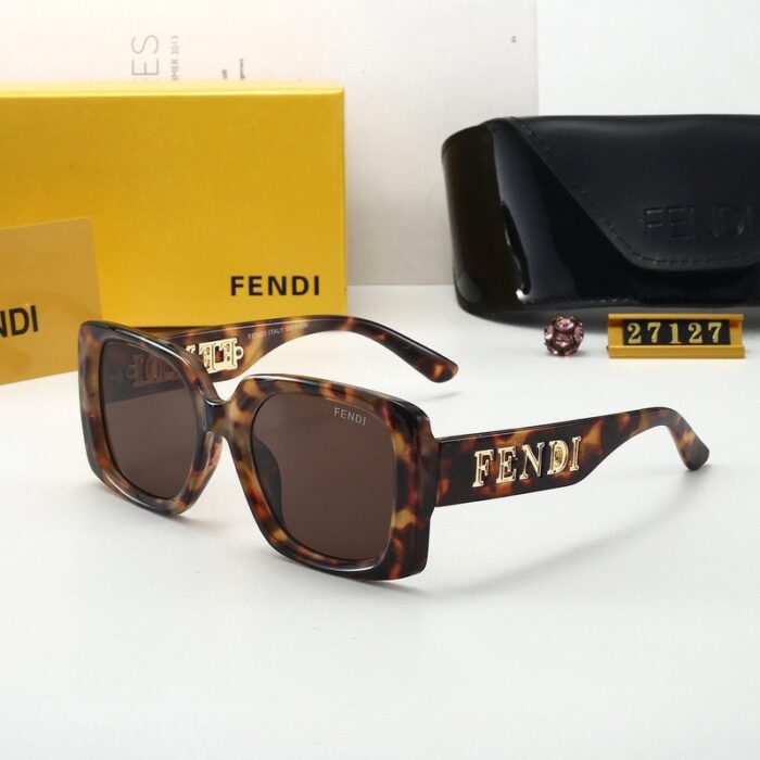 Sunglasses Fendi FDW011 - Image 1