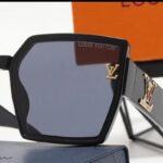 Sunglasses Louis Vuitton LVW074 - Image 2