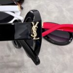 Sunglasses Yves Saint Laurent YSL024 - Image 2