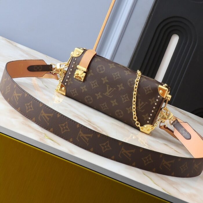 Shoulder Bag Louis Vuitton x TM LV071 - Image 1
