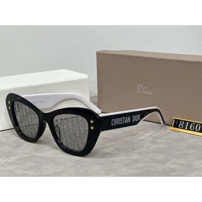 Sunglasses Christian Dior DO080 - Image 3