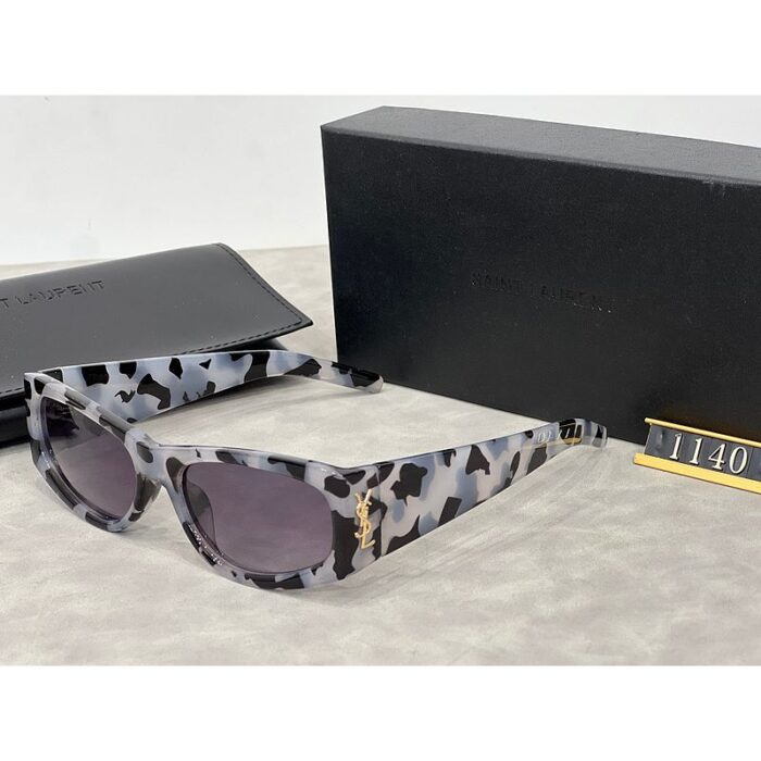 Sunglasses Yves Saint Laurent YSL022 - Image 4