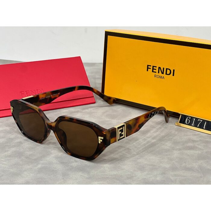 Sunglasses Fendi FDW012 - Image 3