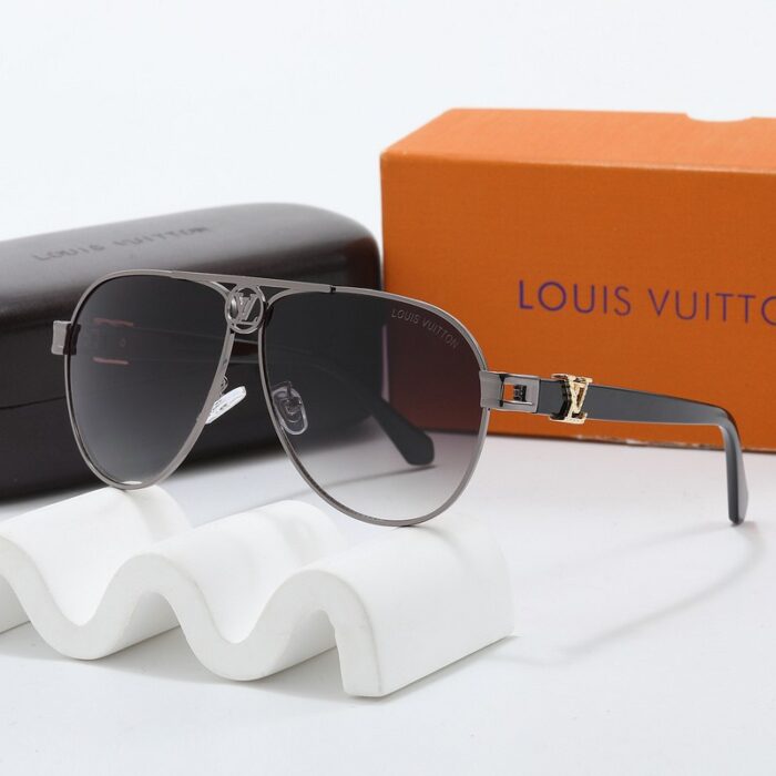 Sunglasses Louis Vuitton LVW062 - Image 4
