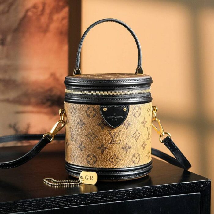 Shoulder Bag Louis Vuitton Cannes Micro LVW032 - Image 1