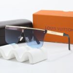 Sunglasses Louis Vuitton LVW60 - Image 6