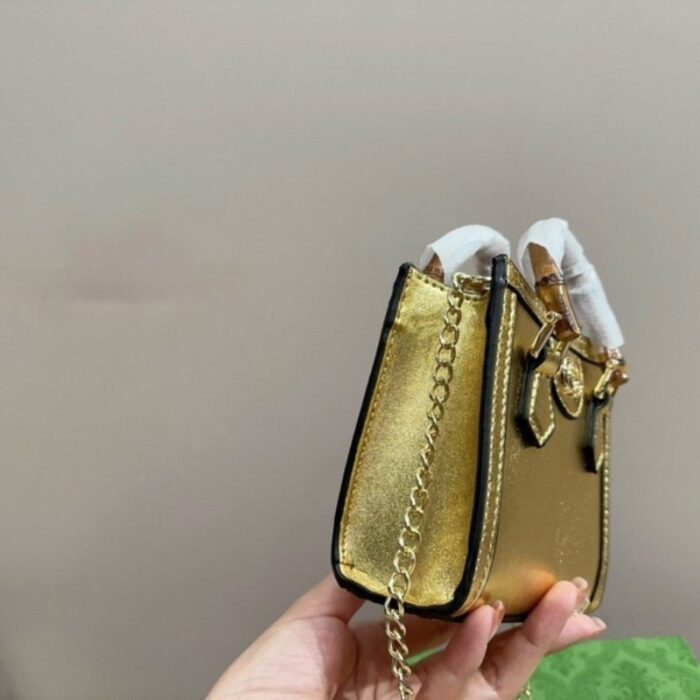 Gucci Diana Mini Bag Metallic Golg GC207 - Image 2