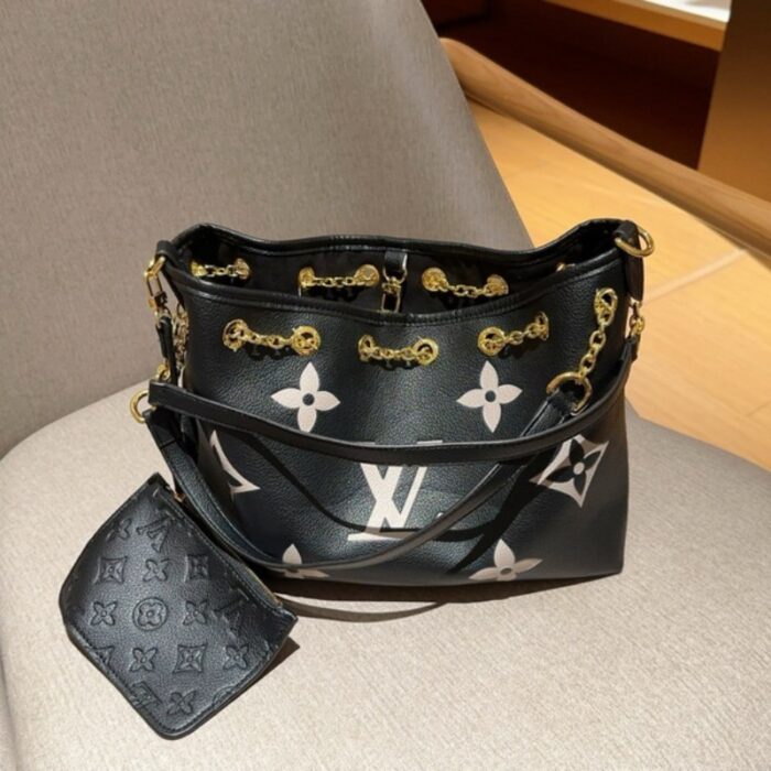 Louis Vuitton Bundle Tote Bag LV262 - Image 2