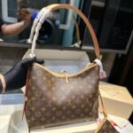 Louis Vuitton CarryAll MM Monogram Bag LV266 - Image 2