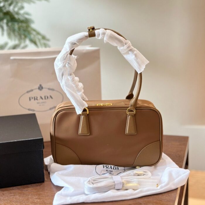 Prada Re-Edition 1978 Tote Bag PD101 - Image 2