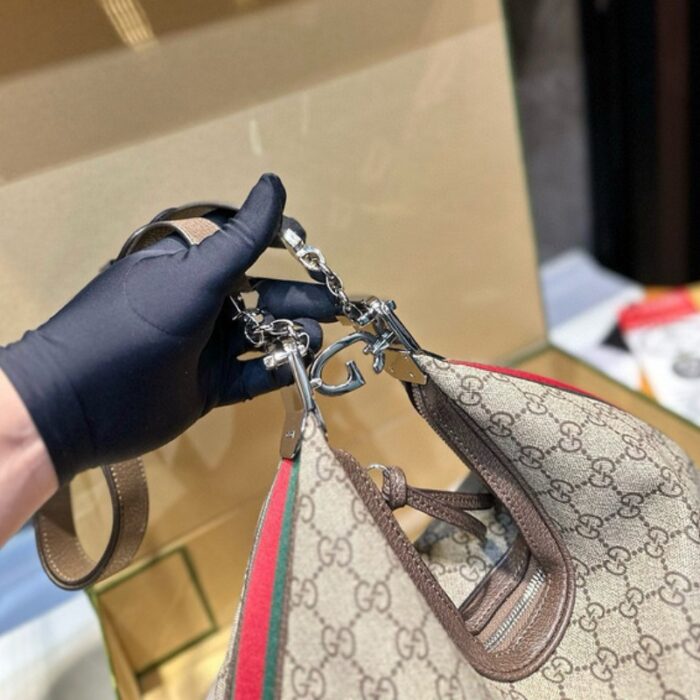 Gucci Attache Shoulder Bag GC243 - Image 3