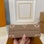 Louis Vuitton On The Go Tote Bag LV260 - Image 3
