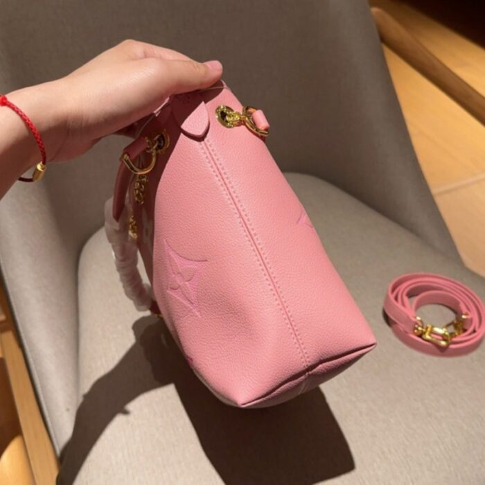 Louis Vuitton Bundle Tote Bag LV261 - Image 3
