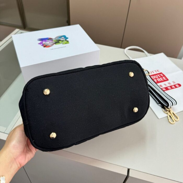 Prada Canapa Logo Tote Bag PD081 - Image 3