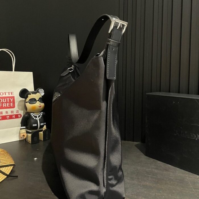 Prada Nylon Vintage Bag PD084 - Image 3