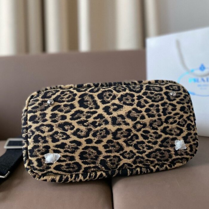Prada Canapa Leopard Tote Bag PD089 - Image 3
