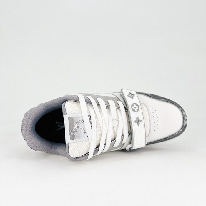 Louis Vuitton Trainer LV157 - Image 4