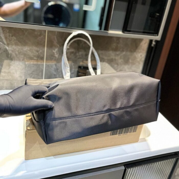 Prada Nylon Tote Bag PD079 - Image 4