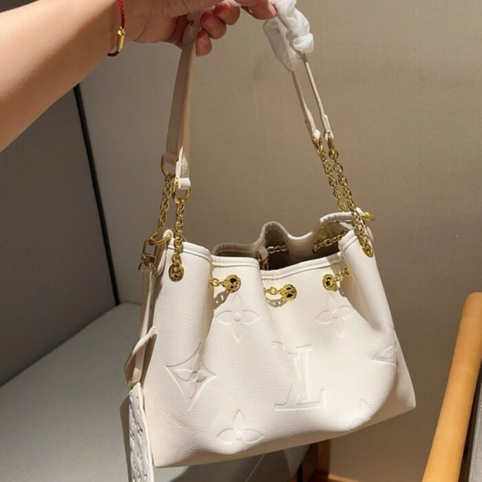 Louis Vuitton Bundle Tote Bag LV263 - Image 5