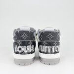 Louis Vuitton Trainer LV157 - Image 6
