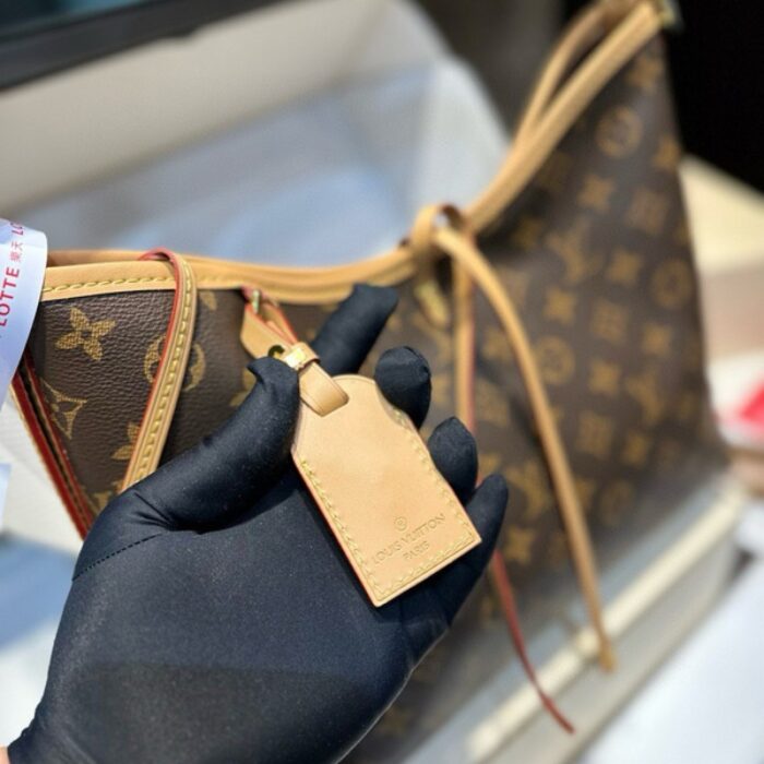 Louis Vuitton  CarryAll MM Monogram Bag LV266 - Image 6