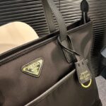 Prada Re-Edition 1978 Re-Nylon And Saffiano Tote Bag PD080 - Image 6