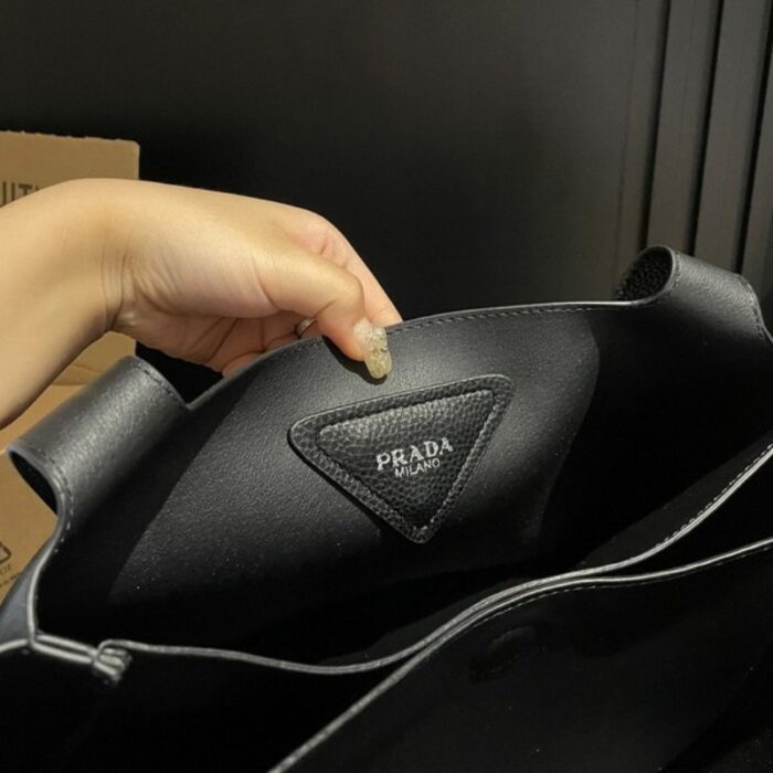 Prada Flou Leather Tote Bag PD093 - Image 6