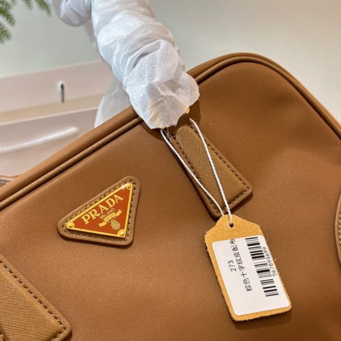 Prada Re-Edition 1978 Tote Bag PD101 - Image 6